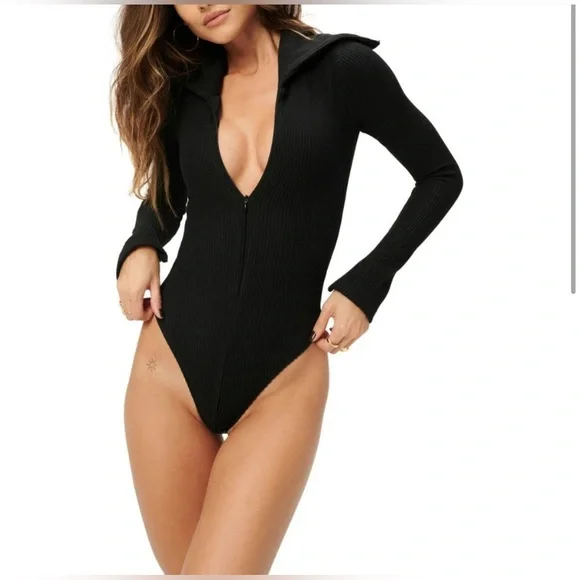 Good American Long Sleeve Funnel Neck Rib Bodysuit - Picture 2 of 11